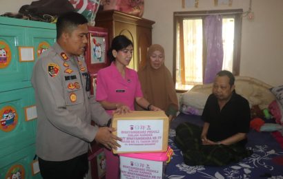 Kapolres Sukabumi Berikan Sembako sebagai Apresiasi untuk Purnawirawan Polri dan Dukungan kepada Masyarakat
