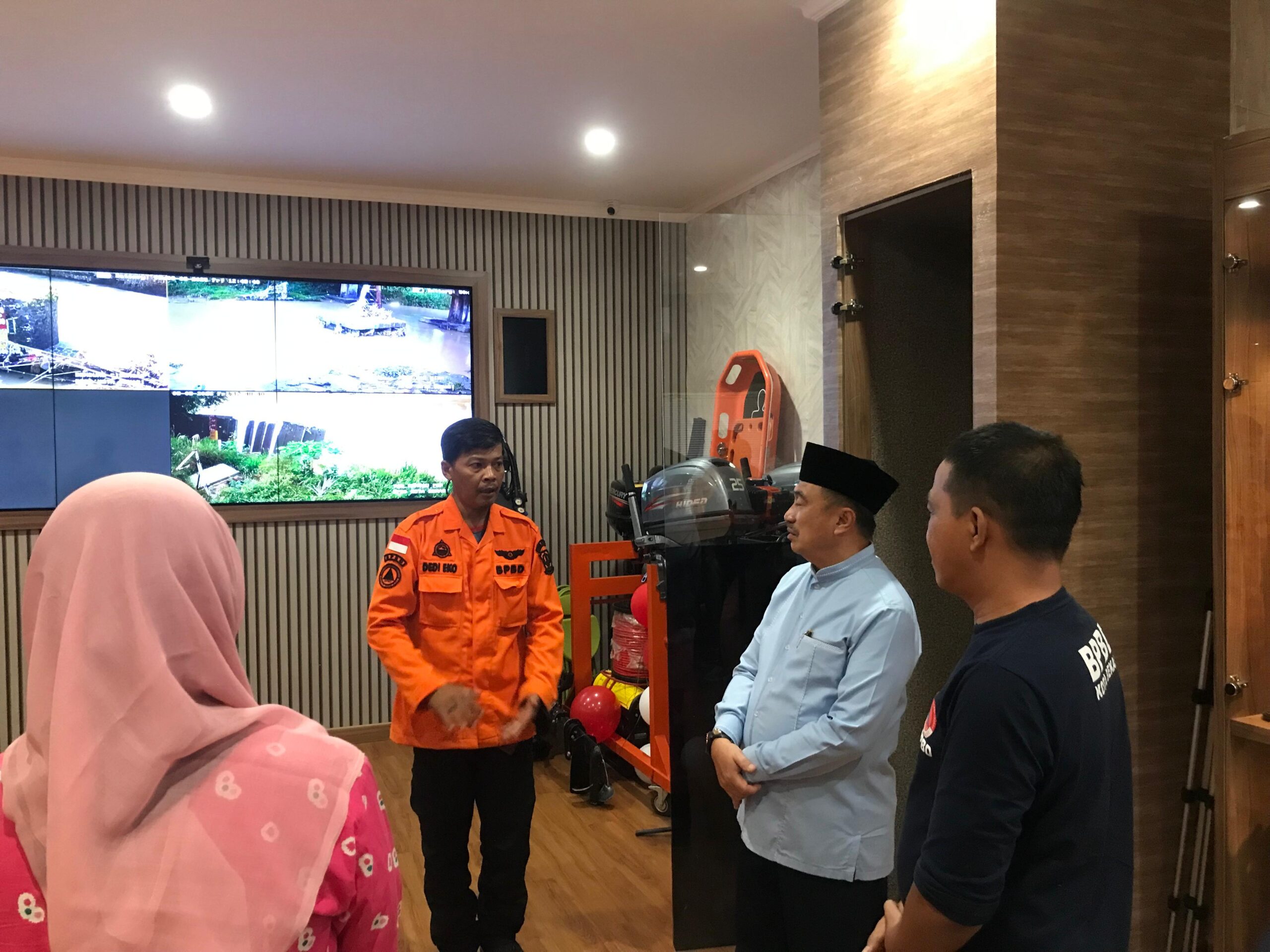 Kunjungi Kantor BPBD, Wawali Harris Bobihoe Sebut Banyak Inovasi Dan Edukatif