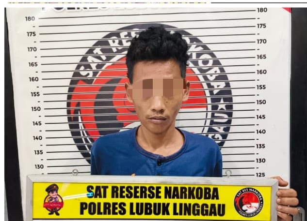 Satres Narkoba Polres Lubuklinggau Tangkap Pelaku Pembawa Narkoba Jenis Sabu Berkut Barang Bukti