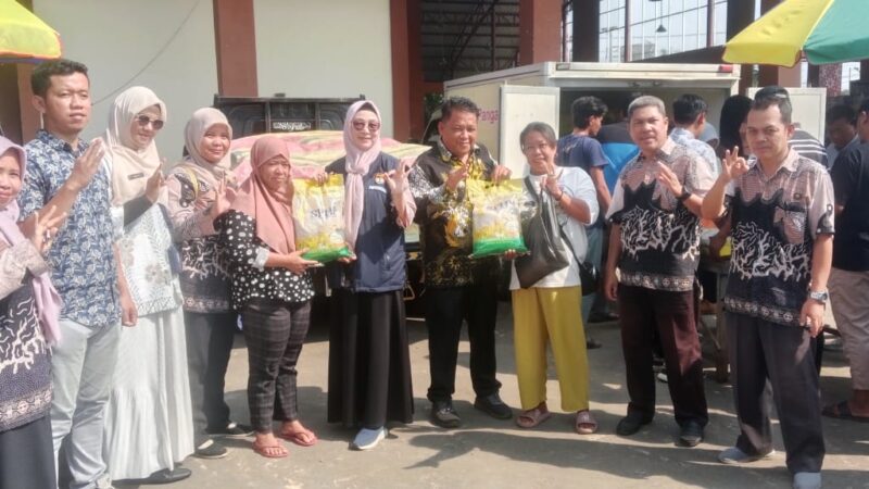 Camat Muara Beliti Monitoring Operasi Pasar Bapokting, Warga Rasakan Manfaat Harga Stabil