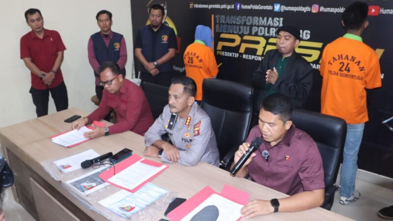 Dua Tersangka Kasus Fraud Transfer Fiktif Bank BRI Wonosari di Serahkan Ditreskrimsus Polda Gorontalo ke kejaksaan