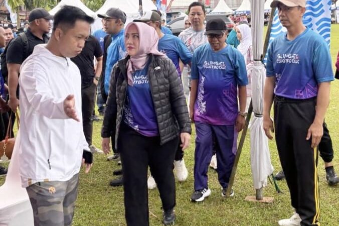 Di Ikuti 2.000 Peserta, Polres Musi Rawas Siagakan Puluhan Personel Amankan Event Lari “Sumsel Bukit Botak 5K”   