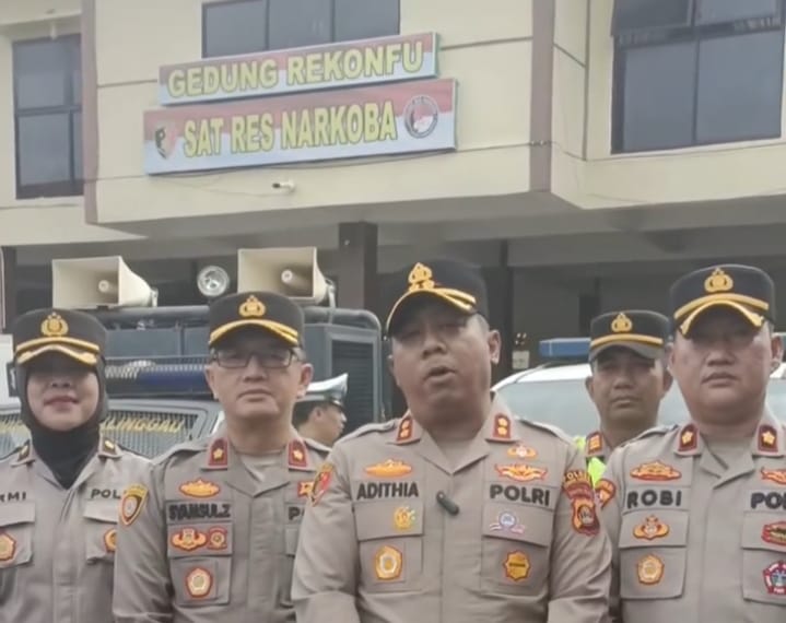 Polres Lubuk Linggau Melalui WhatsApp Group RT/ RW , Bagikan Panduan Keselamatan Nataru