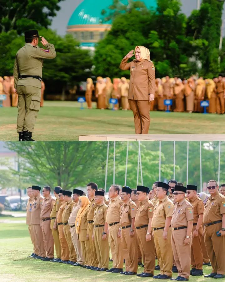 Bupati Musi Rawas,Hj Ratna Machmud ,Berikan Penghargaan Pemenang Lomba Perilaku Hidup Bersih dan Sehat (PHBS)