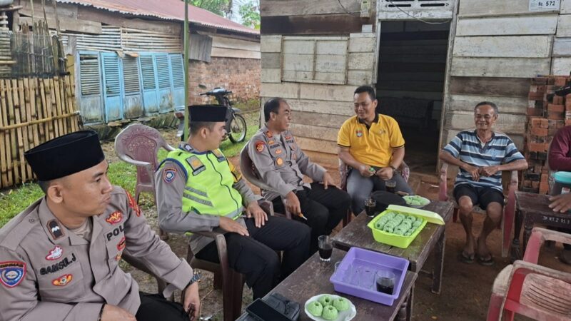 Bentuk Perhatian Terhadap Warga, Polsek Tugumulyo Polres Musi Rawas Terapkan Program Bedah Rumah “Bedulur” di Desa Mataram