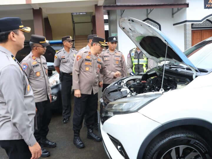 Polres Lubuk Linggau Melaksanakan Kegiatan Pengawasan/Pemeriksaan Senjata Api (Senpi) dan kendaraan Dinas 