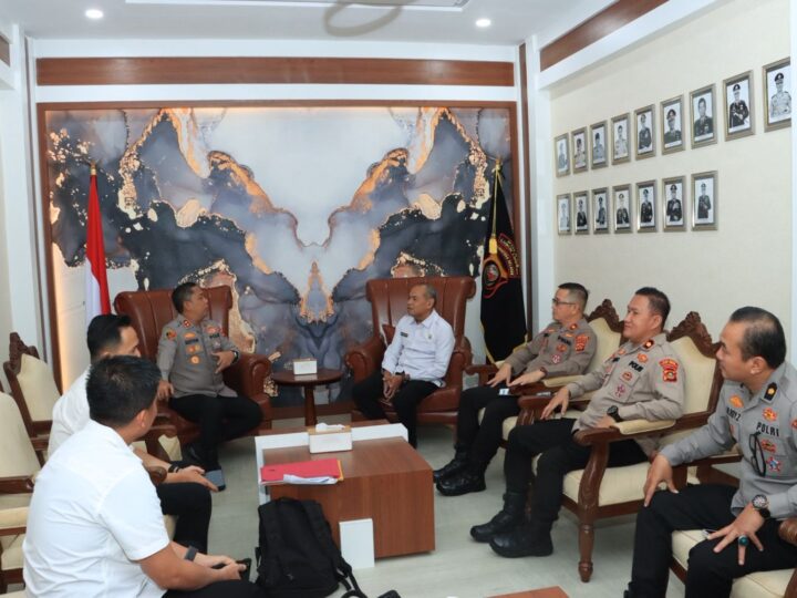 Tim Supervisi Itwasda Polda Sumsel Disambut Hangat Oleh Kapolres AKBP Adithia Bagus Arjunadi, didampingi Wakapolres dan Pejabat PJU Polres Lubuk Linggau Tingkatkan Profesionalisme