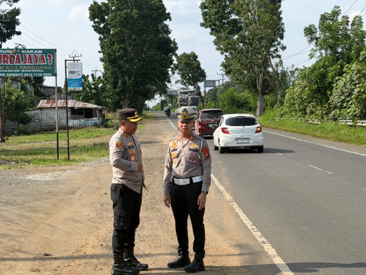 Pastikan Kelancaran Arus Mudik Menjelang Perayaan Idul Fitri 1447 H, Kapolres Lubuk Linggau AKBP Adithia Bagus Arjunadi, turun langsung ke lapangan 