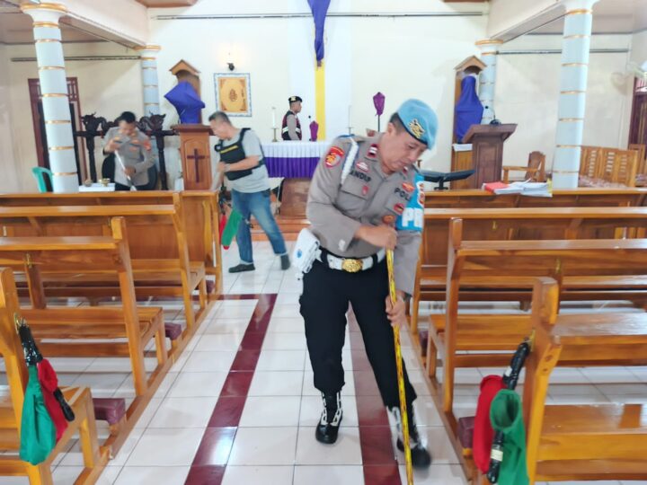 Wujudkan Lingkungan Ibadah yang Asri, Polres Musi Rawas Gelar Program “BELIDA” di 10 Gereja