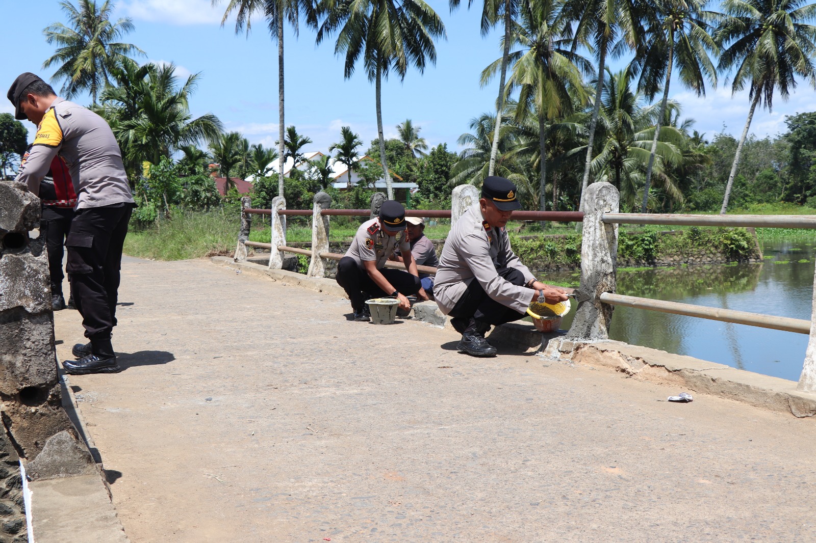 Dukung Program Kapolda Sumsel, Polres Musi Rawas Revitalisasi Jembatan Dam Impres Melalui Program “BELIDA”