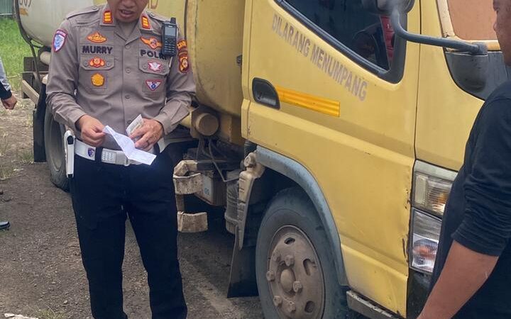 Tingkatkan Kamseltibcarlantas, Polres Musi Rawas Lakukan Ramp Check Kendaraan Mobil Tangki PT SRMD