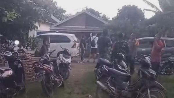 Polres Musi Rawas Gerebek Arena Sabung Ayam, 7 Orang Diamankan dan 14 Ekor Ayam