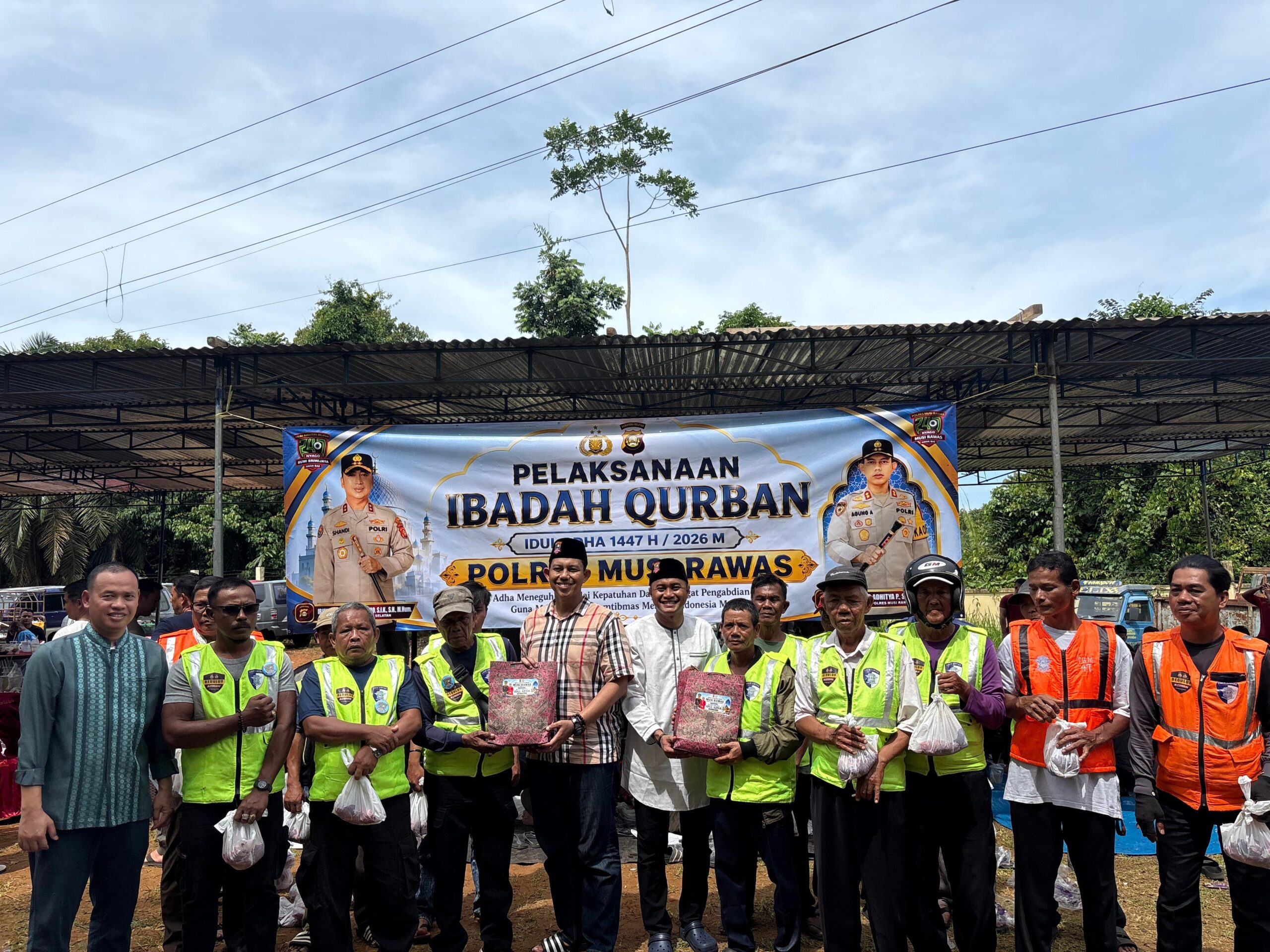 Sinergi dan Kepedulian: Polres Musi Rawas Bersama Polsek Jajaran Kurbankan 61 Ekor Hewan pada Idul Adha 1445 H