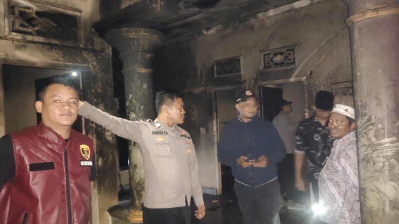 Rumah Kades di Muara Kelingi Ludes Terbakar, Kapolres Musi Rawas Ingatkan Bahwa Instalasi Listrik Harus Sesuai SNI