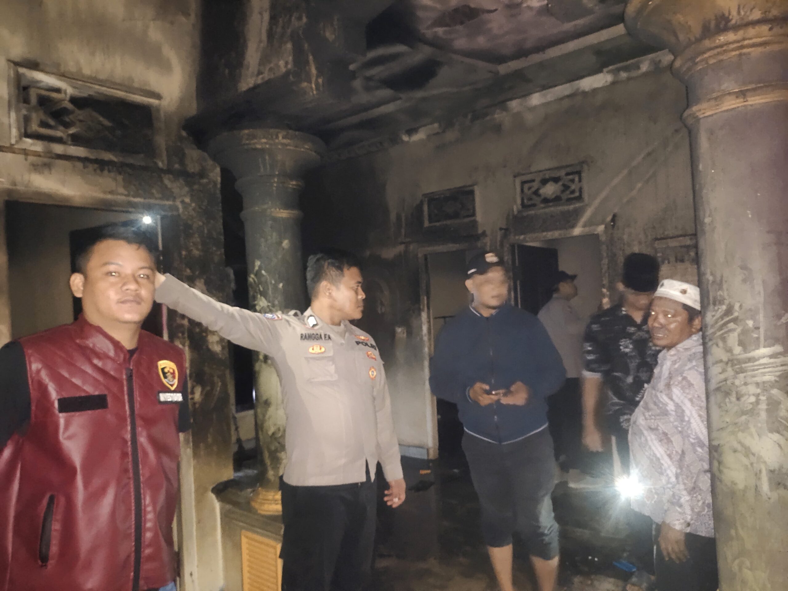 Rumah Kades di Muara Kelingi Ludes Terbakar, Kapolres Musi Rawas Ingatkan Bahwa Instalasi Listrik Harus Sesuai SNI