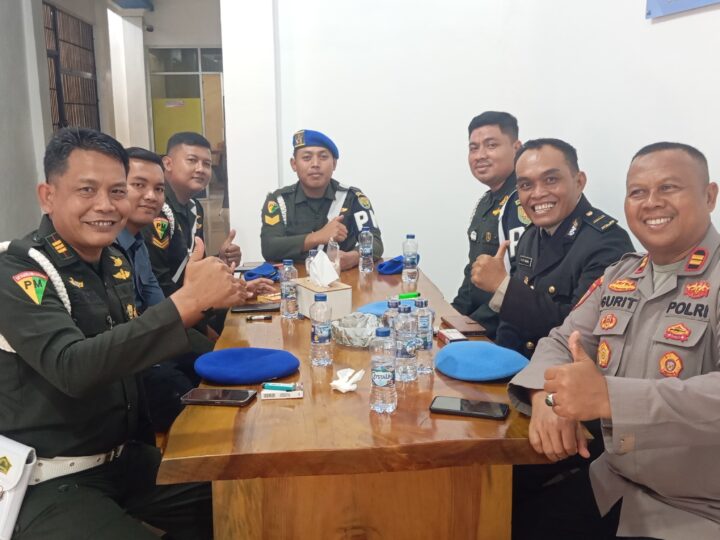 Sinergitas TNI dan Polri Subdenpom II/4-5 Lubuk Linggau kunjungan Silaturahmi Sekaligus Dukungan Selamat Hari Bhayangkara Ke-80