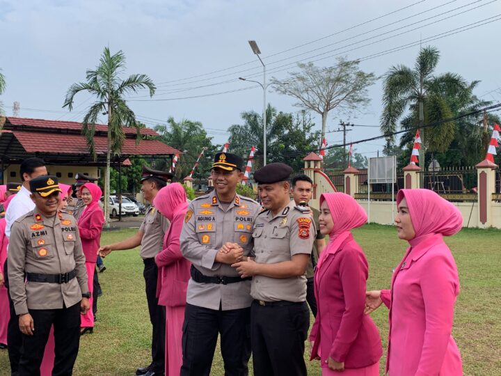 Kapolres Musi Rawas Pimpin Upacara Kenaikan Pangkat 34 Personel: Wujud Apresiasi atas Dedikasi dan Loyalitas