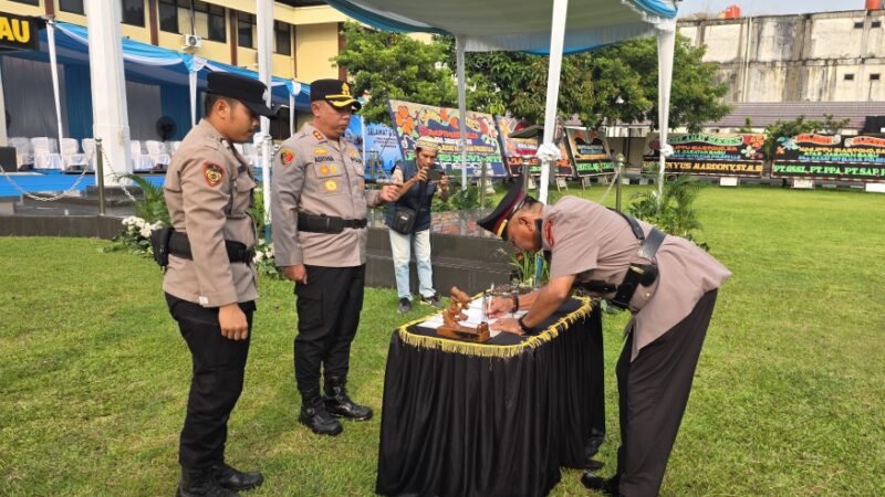 Polres Lubuklinggau Gelar Upacara Serah Terima Jabatan (Sertijab) Bagi Sejumlah Pejabat Utama (PJU) dan Kapolsek jajaran