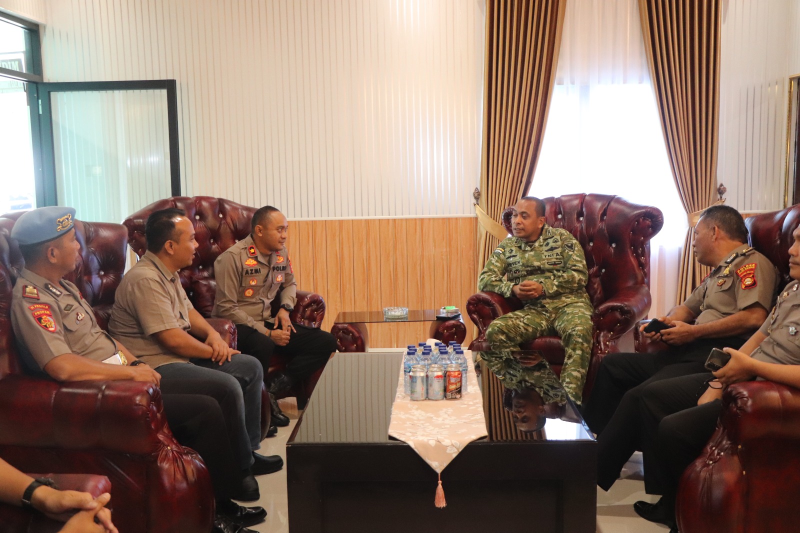 Perkuat Soliditas TNI-Polri, Polres Musi Rawas Jalin Silaturahmi dengan Kodim 0406 Lubuk Linggau